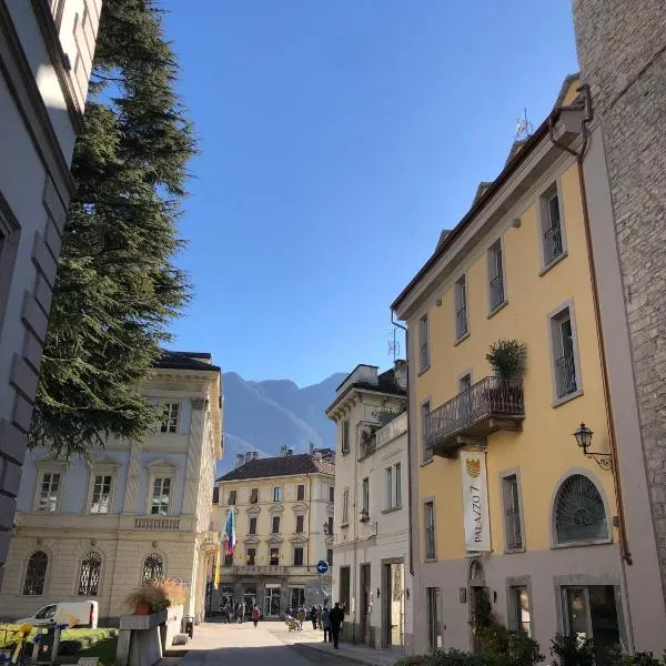 Palazzo 7, hotel v destinaci Domodossola