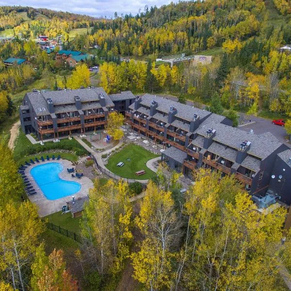 Caribou Highlands Lodge, hotel en Lutsen