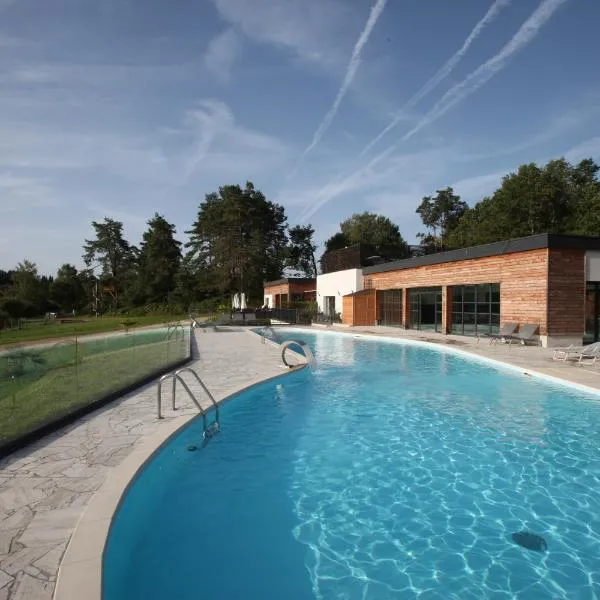 Résidence Vacancéole - Le Domaine des Monédières, хотел в Meyrignac-lʼÉglise