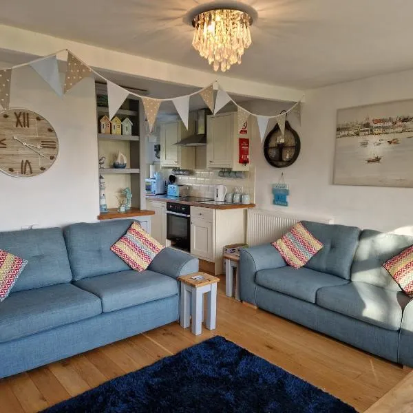 Caldon Holiday Chalet sleeps 4 in Dartmouth WIFI Electric inc Pet friendly, hotel v destinaci Dartmouth