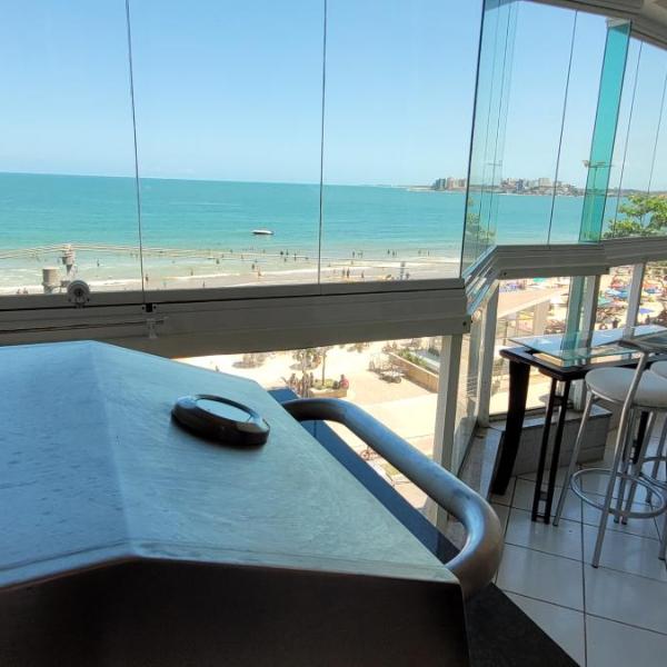 4 suites Frente Mar com ar condicionado Churrasqueira 2 vagas Wi-fi 140 mts2