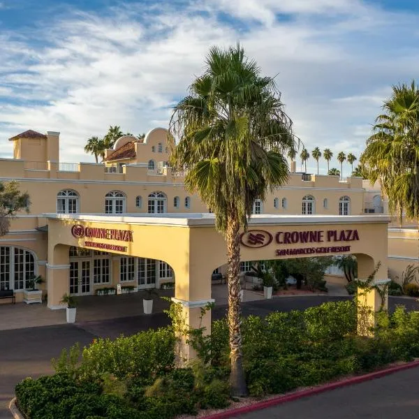 Crowne Plaza Phoenix - Chandler Golf Resort by IHG, hotel v destinaci Chandler