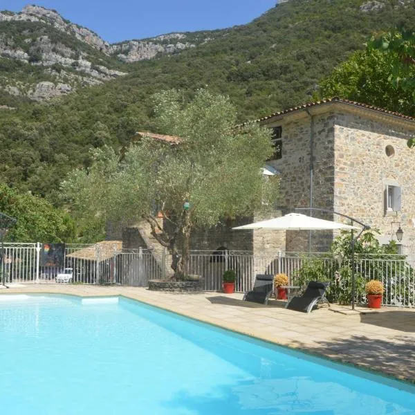 Domaine de la Carrière, hotel en Sumène