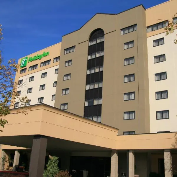 Holiday Inn Springdale-Fayetteville Area, an IHG Hotel, hotell i Johnson