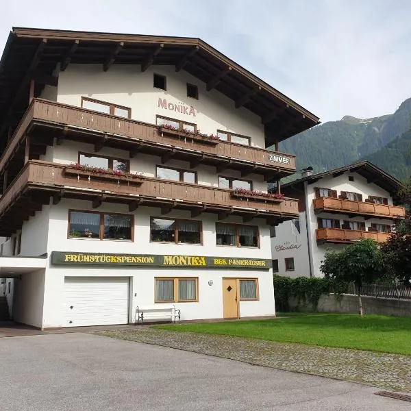 Haus Monika und Haus Claudia, hotel v Mayrhofenu
