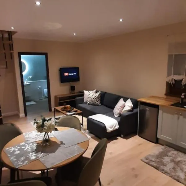 Apartament Górski Krokus, hotel v destinácii Ratułów