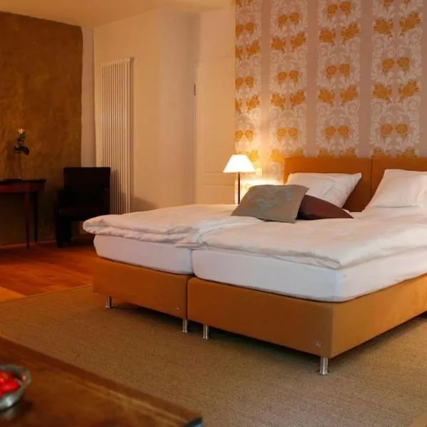 Haus Keppelborg: ZI Rosina mit Burggartenblick, hotell i Heek