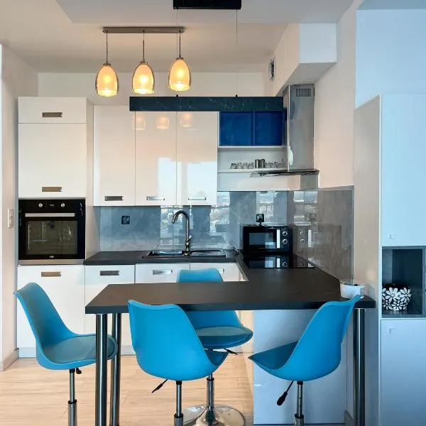 Apartament z widokiem na panoramę Gdyni w Modern Tower ATAL, hotel in Gdynia