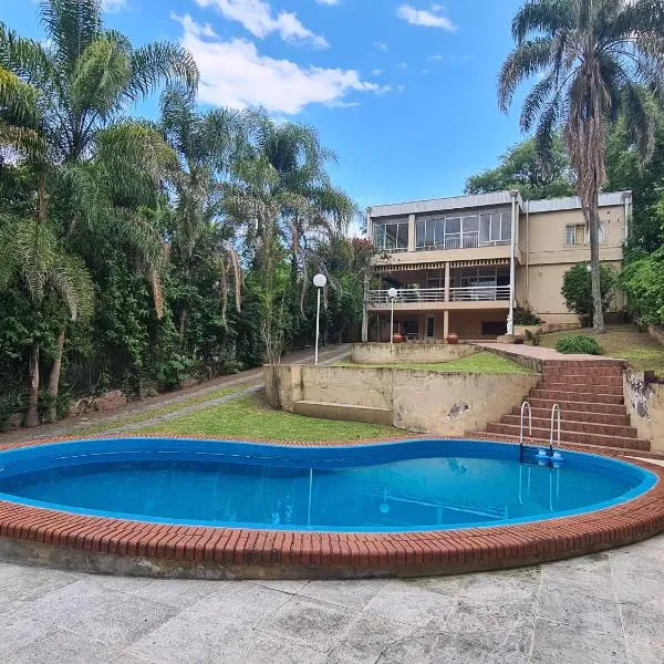 Casa Al pie del Cerro, hotel v destinaci Yerba Buena