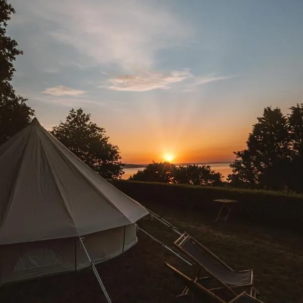 Lestraouen에 위치한 호텔 Lodg'ing Nature Camp Presqu'île Crozon