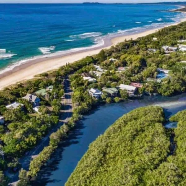 Coastal Home, River & Surf Beach, Hotel in Brunswick Heads