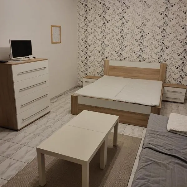 Zwaan Apartmány, hotel Dunaszerdahelyen