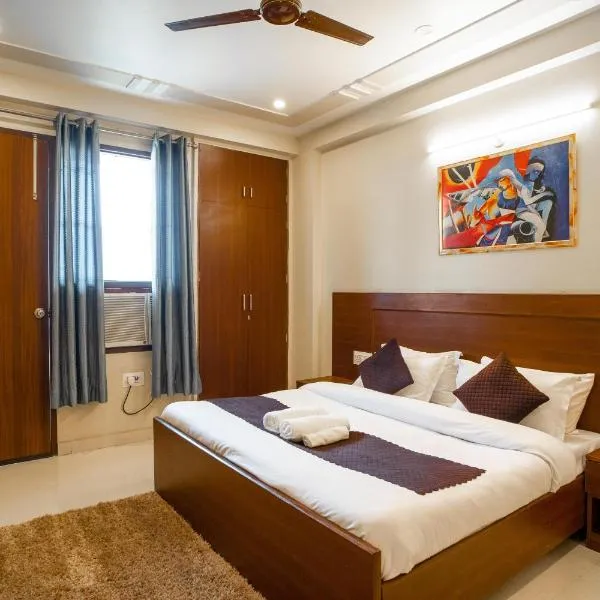 The Lodgers 2 BHK Serviced Apartment infront of Artemis Hospital Gurgaon、グルガオンのホテル