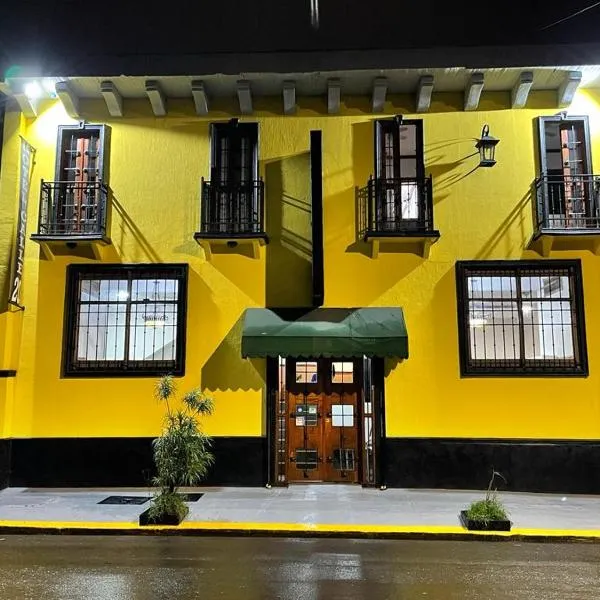 Boutique Hotel Calle 20, hotel u gradu 'Fuentes'