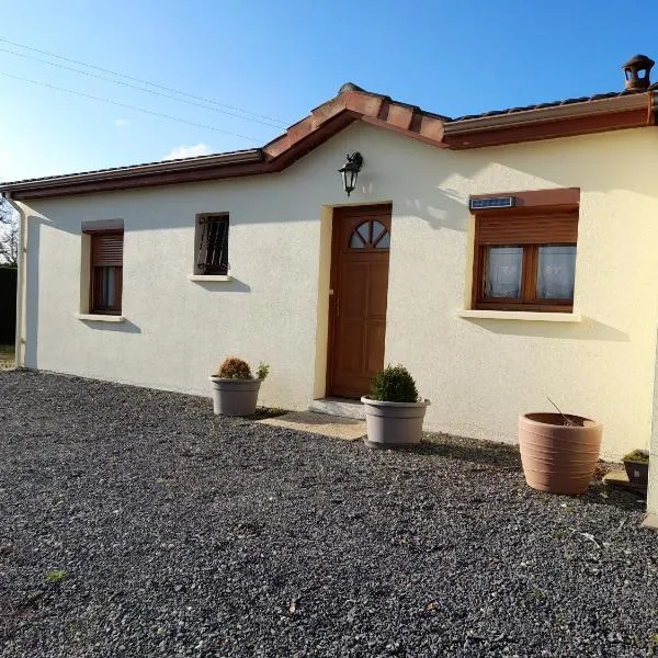 La belle maisonette, hotel em Montmorillon