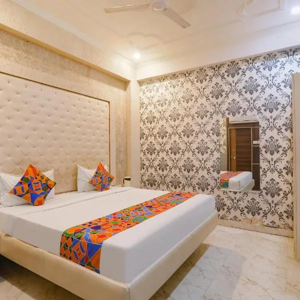 FabHotel Triveni, hotell i Prayagraj