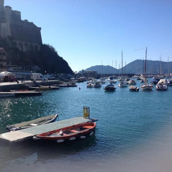 Affittacamere La Baia Di Lerici, hotel v destinácii Lerici