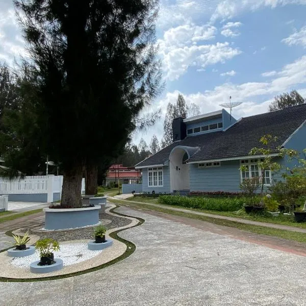 Villa Berastagi Indah A17 - TEBU MANIS, hotel v destinaci Berastagi