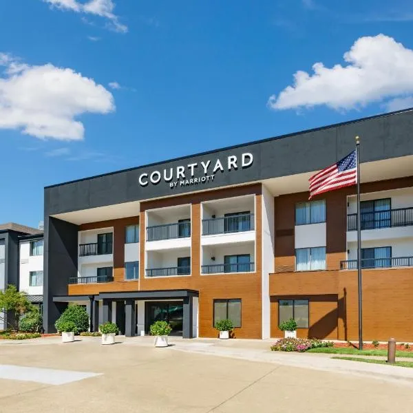 Courtyard by Marriott Dallas Lewisville, hotel v destinaci Lewisville