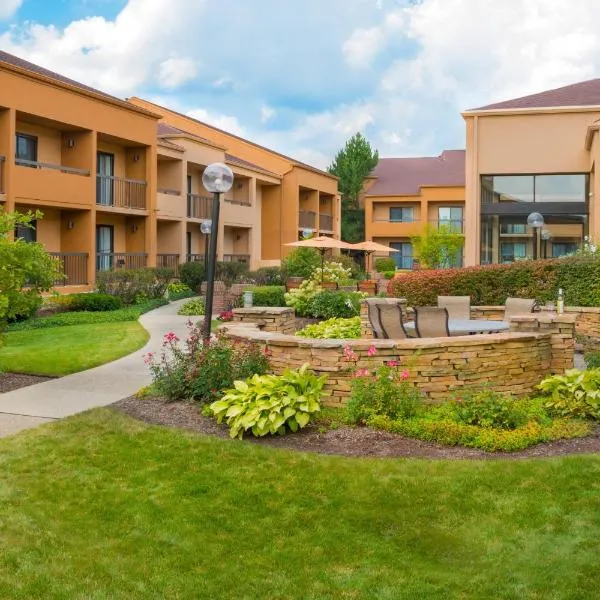 Courtyard Chicago Deerfield, hotel v destinaci Deerfield
