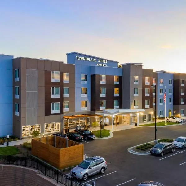 TownePlace Suites by Marriott Leavenworth, hotel en Lansing