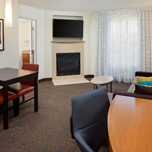 Residence Inn Harrisburg Hershey, hotel v destinaci Harrisburg