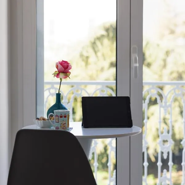 [ALIBI SUITES] Suite MUSEUM: Gioiello con Vista sul Museo Archeologico Nazionale, Letto e Doccia con Cromoterapia, Smart tv, WiFi e A/C, hotel v destinaci Ruvo di Puglia