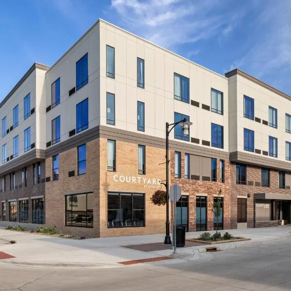 Courtyard by Marriott Owatonna Downtown, hotel em Faribault