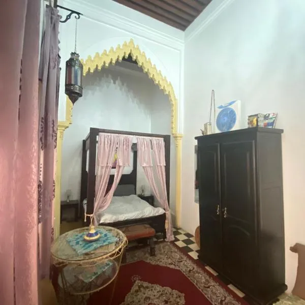 Dar Sam - Pacha Room, hotel v destinaci Rabat