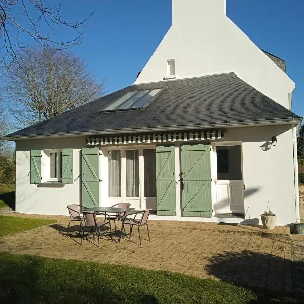 Logement cosy proche de la mer et des commodités, hotel em Pleuven