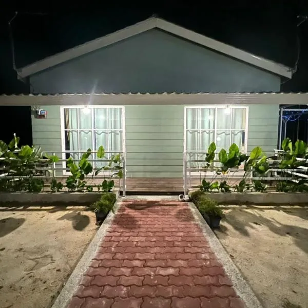 Chantara Cottage, hotel v destinácii Kampung Mawar
