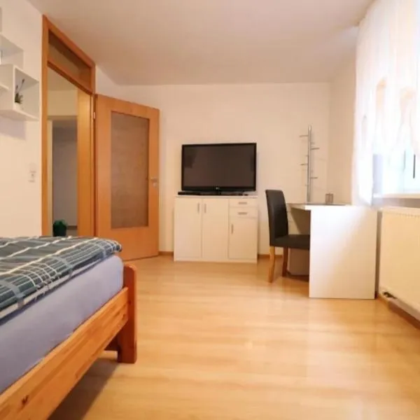 Alb Pension Merklingen、メルクリンゲンのホテル