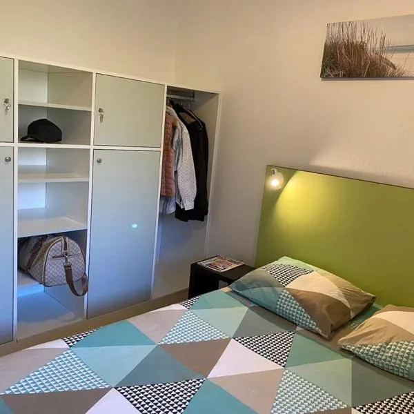 Le Maurifleur vous accueille à 3 km de Honfleur – hotel w mieście Équemauville