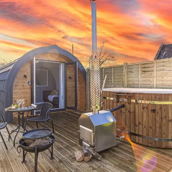 Windsor, Apple Tree Glamping, Nr Wells, hotel v destinaci Wells