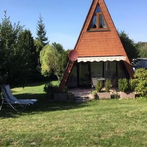 Gemütliches Ferienhaus mit sonniger Terrasse Frankenwald nähe Badesee Smart-TV, Hotel in Lichtenberg