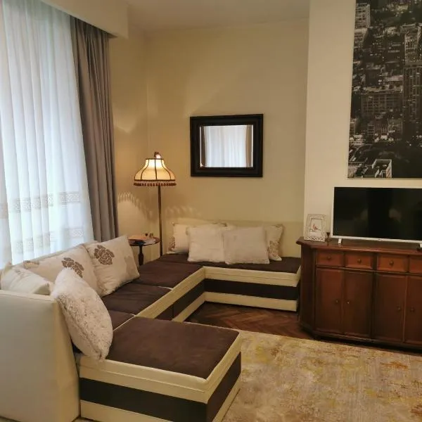 Angels' Whisper - Studio City Center, hotel v destinaci Brašov