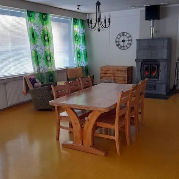 Tilava180m2 asunto, hotel em Kokkola