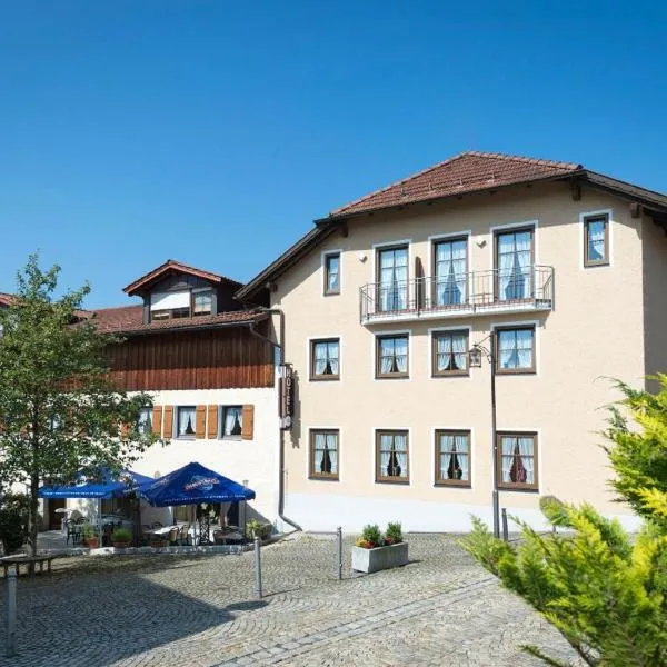 Landhotel Zum Jägerstöckl, hotel v destinaci Grafenau