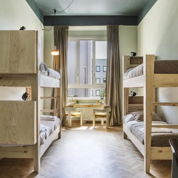 Yellow Hostel - Free Breakfast - The best service in Katowice - Free Parking, hotel v Katovicích
