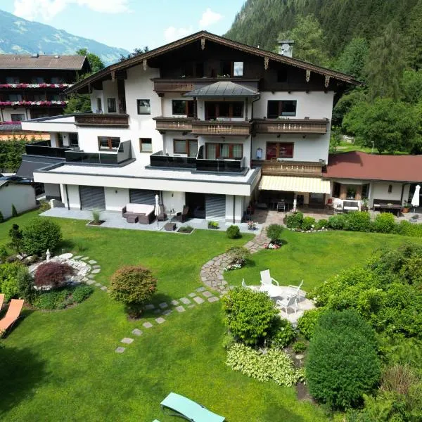 Hotel Garni Erler, hotel v Mayrhofenu