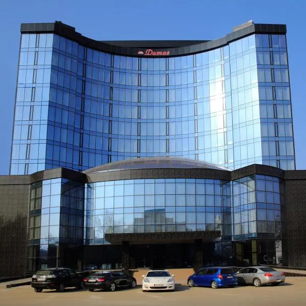 Damas International Hotel, отель в Бишкеке