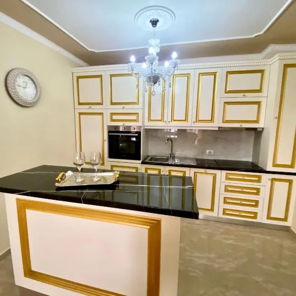 Luxury Suites Pogradec, hotel in Pogradec