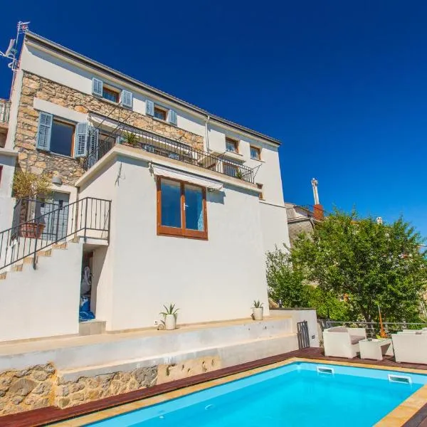 villa Storia, hotel v destinácii Dobrinj