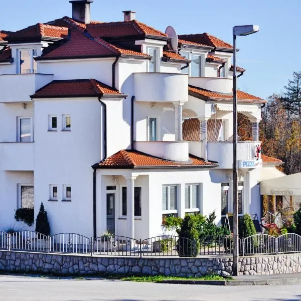 Apartments Villa Bare, hótel í Klana