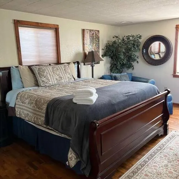 Lovely county-fair getaway, hotel v destinaci Redmond