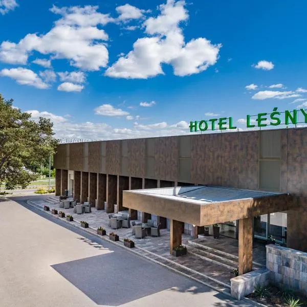 Hotel Leśny, hotel in Kleosin