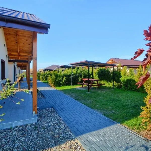 Stajnia Bocianie Gniazdo, hotel i Uniejów