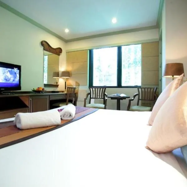 Majestic Suites Hotel, готель у Бангкоку