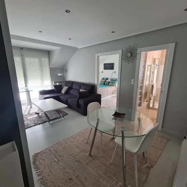 Ático Somo Beach – hotel w mieście Somo