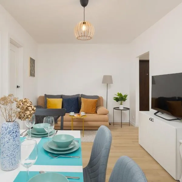 Spacious Apartment Suwalska Targówek by Noclegi Renters, hotel ve Varšavě